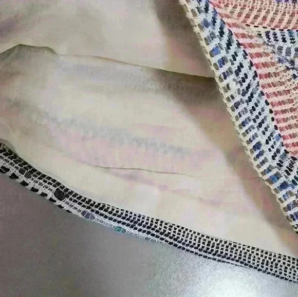 Joie Merci Textured Multi Color Shorts Size 12 - Picture 6 of 13